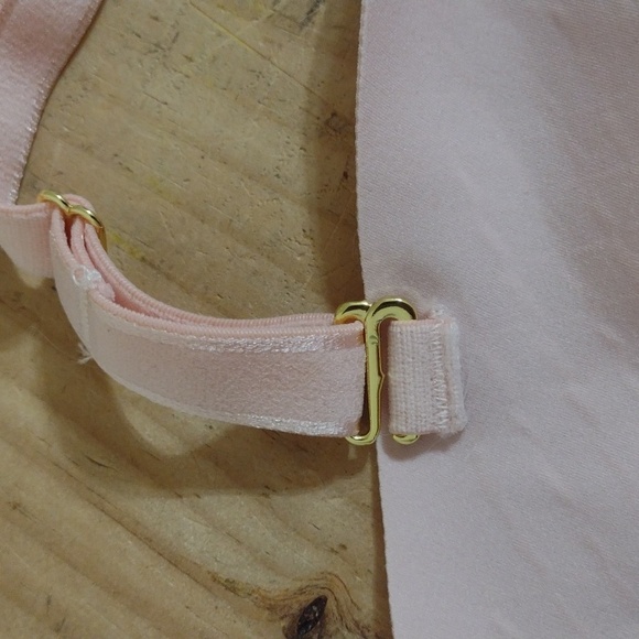 Knix Wing Woman Contour Wireless Bra in Rose Water Size 8+ NWT - Picture 10 of 11